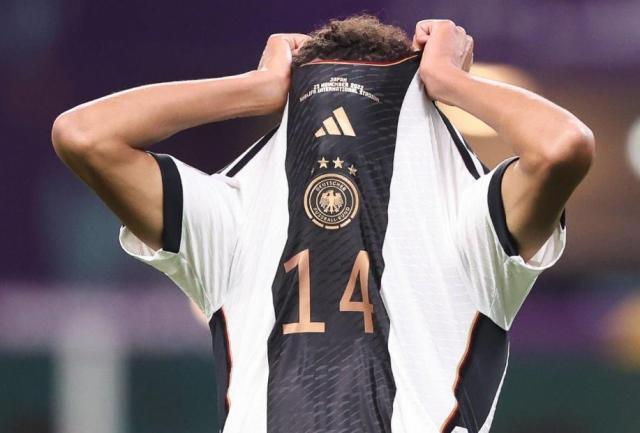 世俱杯投注官网-秦游夏：德国自作孽，不可活