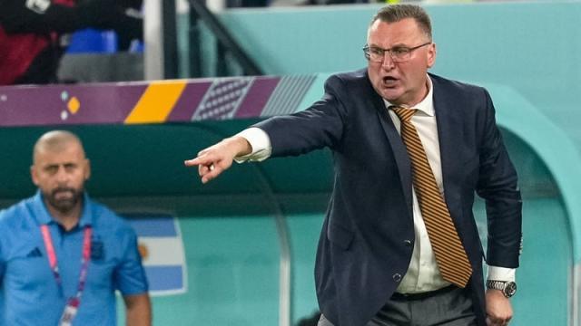 世俱杯投注官网-波兰队表现不正常，因为主帅算到不能吃黄牌？